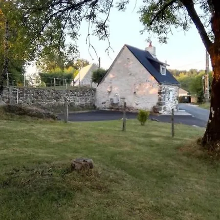 Maison De Charme A - 3 Pers, Parc Des Volcans - Fr-1-814-133 度假居 Cros (Puy-de-Dome)